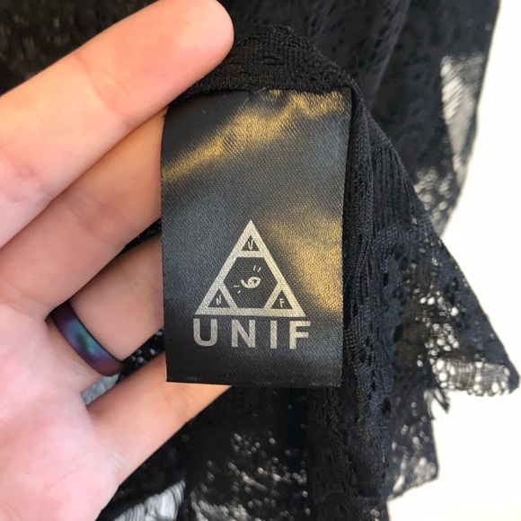UNIF Black Lace Crop Top - Picture 6 of 7